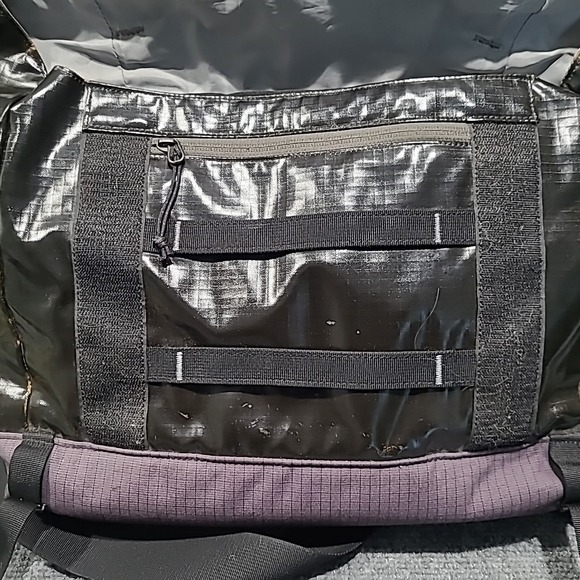 patagonia‎ Black Hole Messenger Bag Black  Limited Edition - Picture 11 of 13